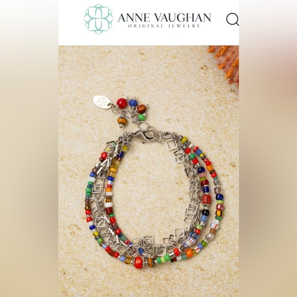 Anne Vaughan Designs United Bracelet With Trade Beads And Czech Glass - Picture 1 of 3